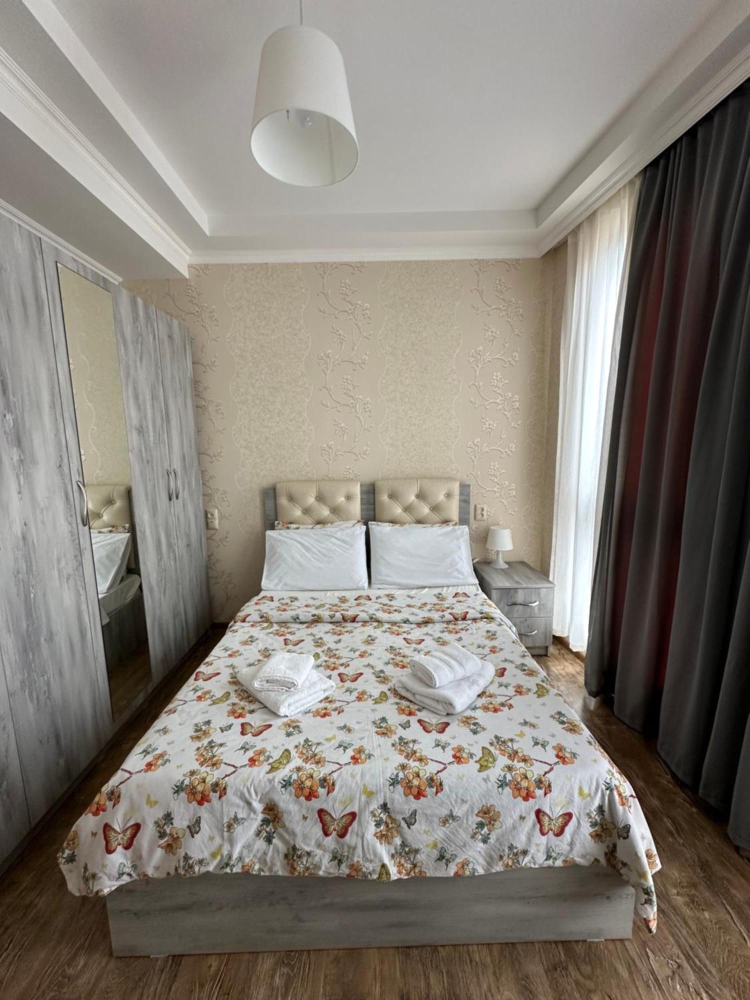 Rustaveli Apartment 113 Kutaisi Zewnętrze zdjęcie